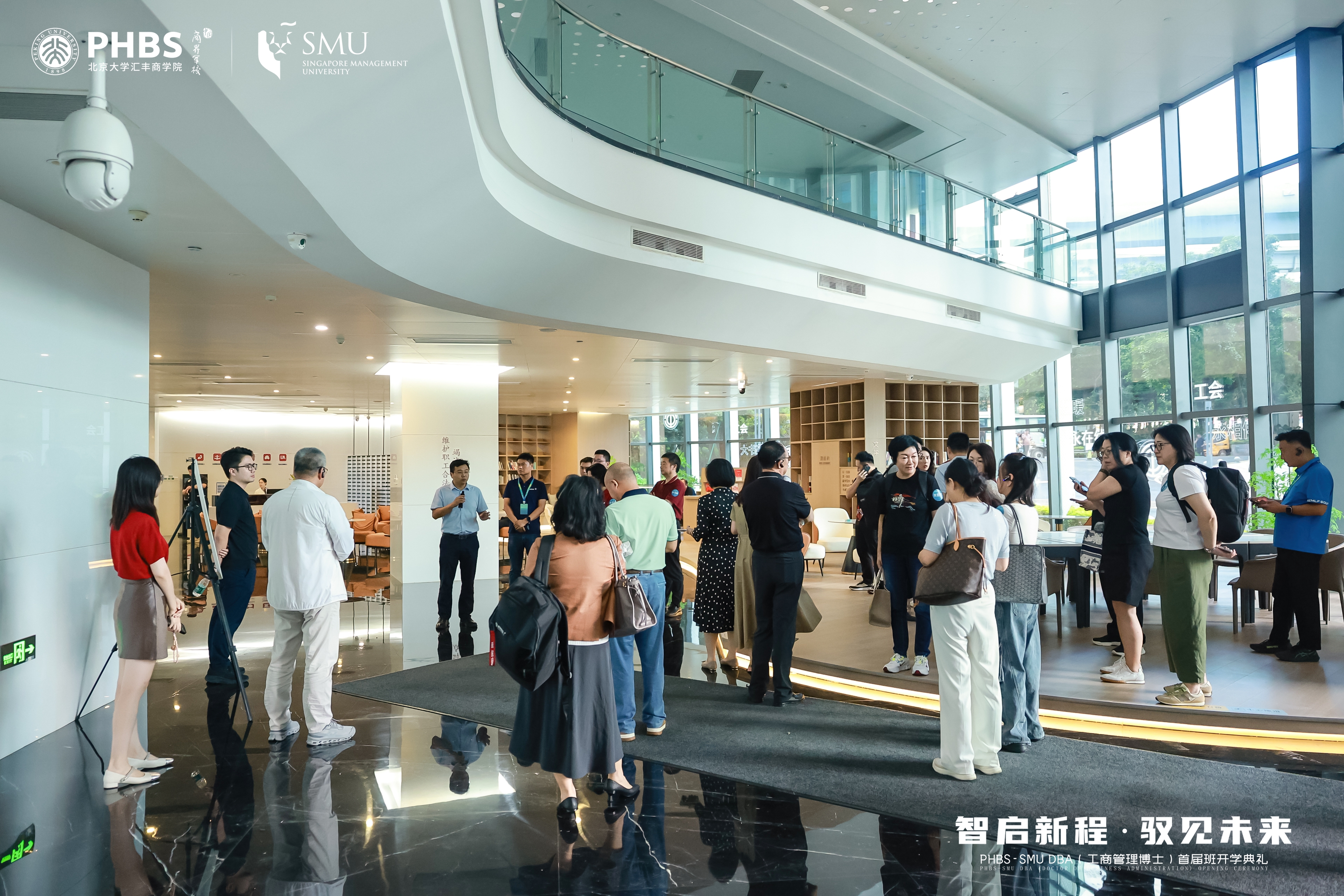 Students going to the lab